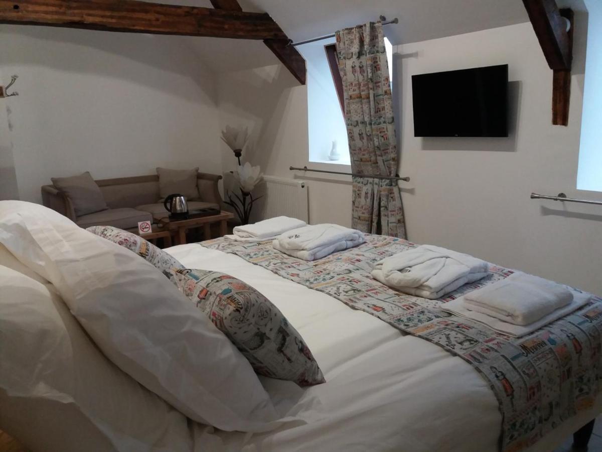 La Boussieroise Bed and Breakfast Boussieres-en-Cambresis Værelse billede