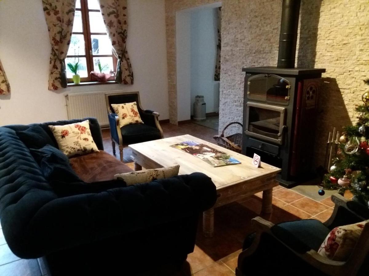 La Boussieroise Bed and Breakfast Boussieres-en-Cambresis Værelse billede